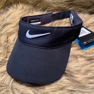 Nike Visor🔥 NWT🔥